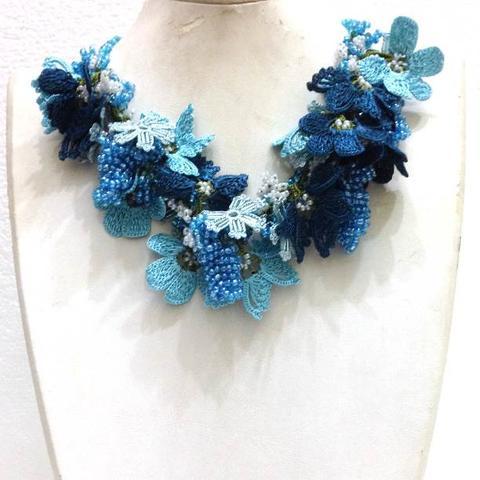 Blue and dark blue Bouquet Necklace - Crochet crochet Lace Necklace - butterfly