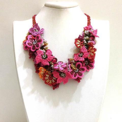 Pink,Orange,Burgundy Bouquet Necklace - Crochet crochet Lace Necklace